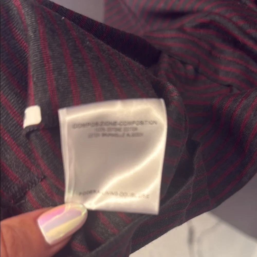 Gucci Striped V-Neck Classic Short Sleeve Shirt